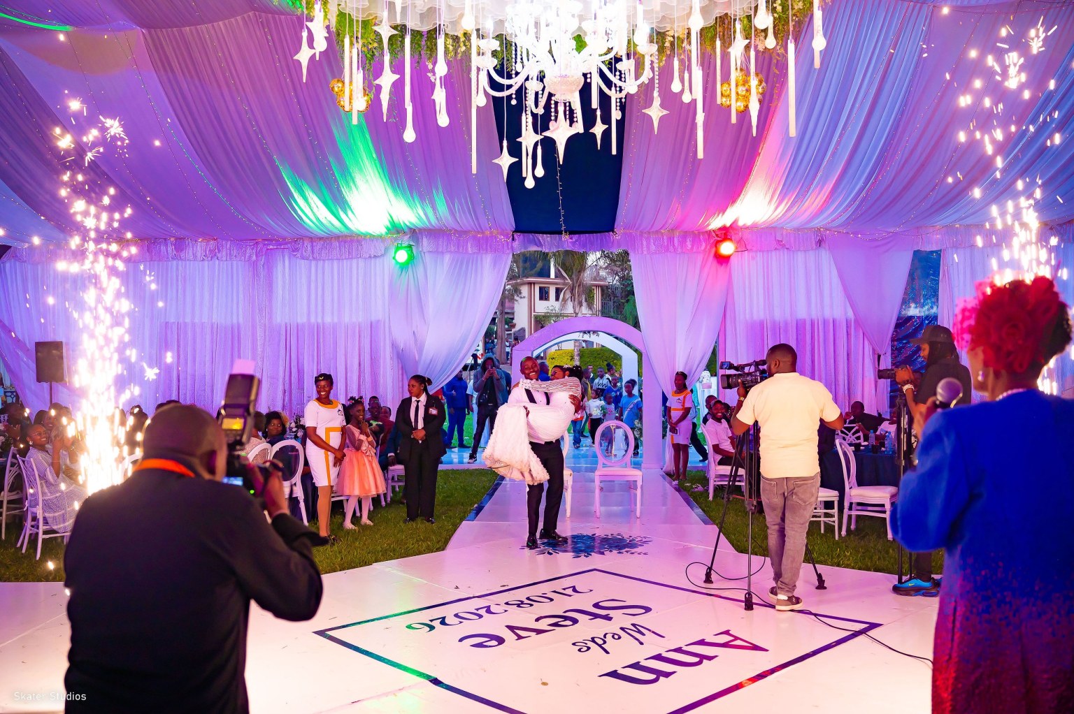 Reception sparklers – wedding photography by Skater Photography, Nairobi